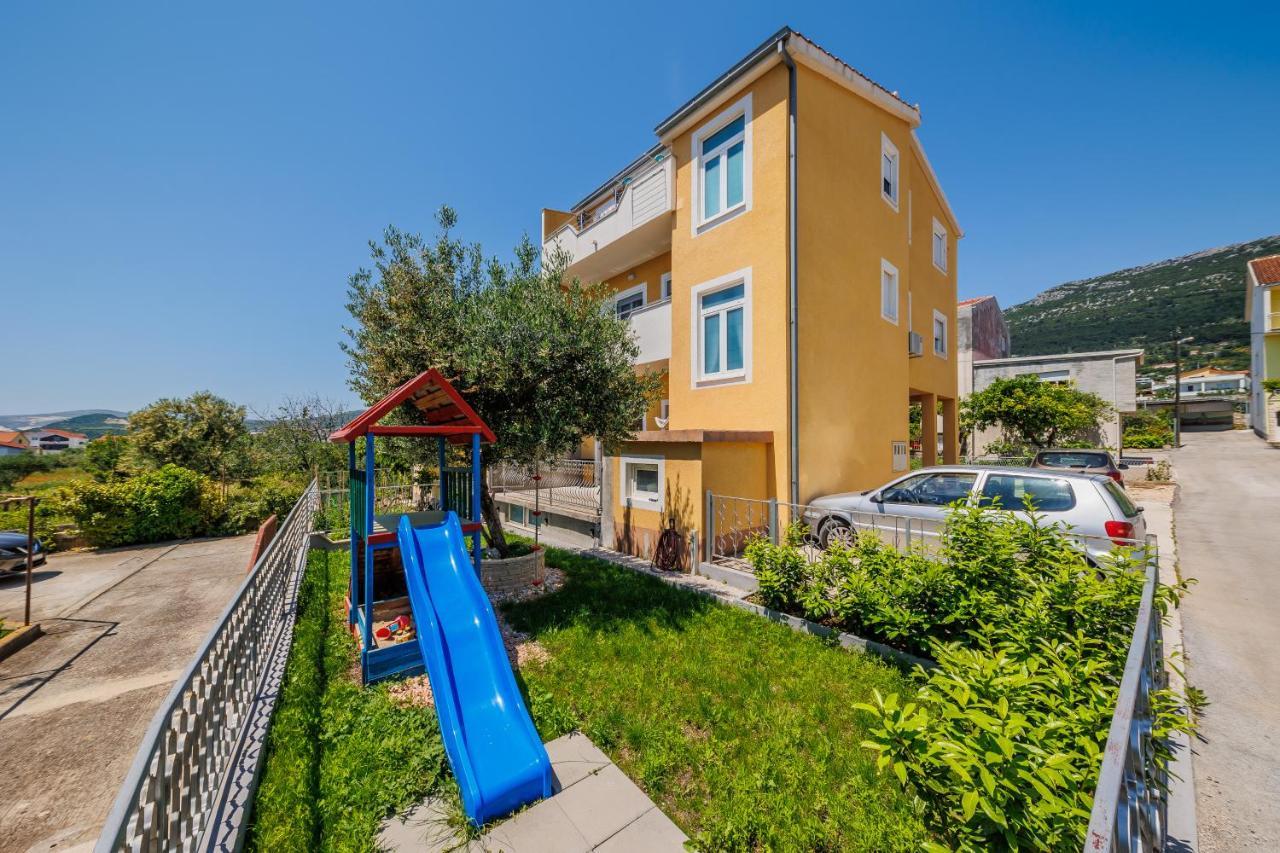 Apartman Marija Kaštela Kültér fotó