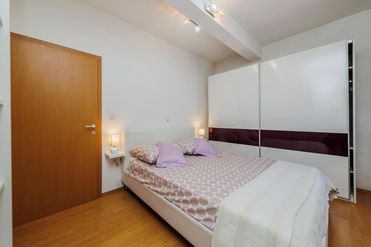 Apartman Marija Kaštela Kültér fotó